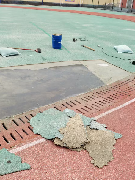 三亚球场翻新维修补、球场翻新修补改造